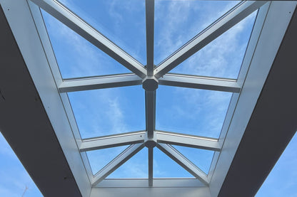 Lichtstraat Schilddak - Geïsoleerd - 337,6 x 255 cm | 10 vakken